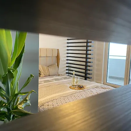 Malachite Urban Gem - Skyline Terrace Oasis Bucureşti Exterior foto